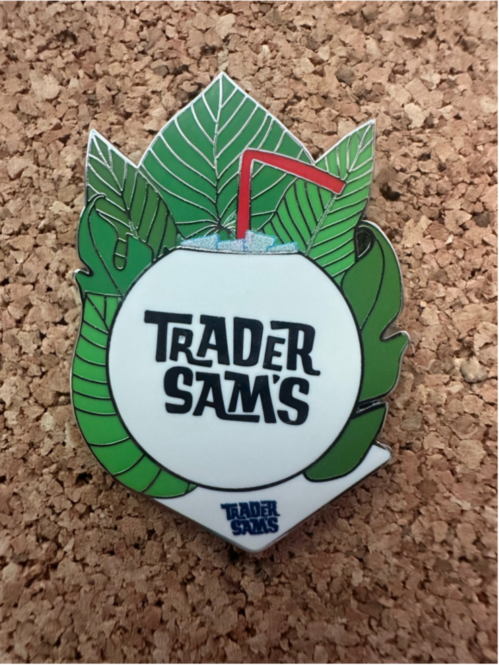 Disney Parks Trader Sam's Mystery Box White Polynesian Pearl Tiki Mug Pin
